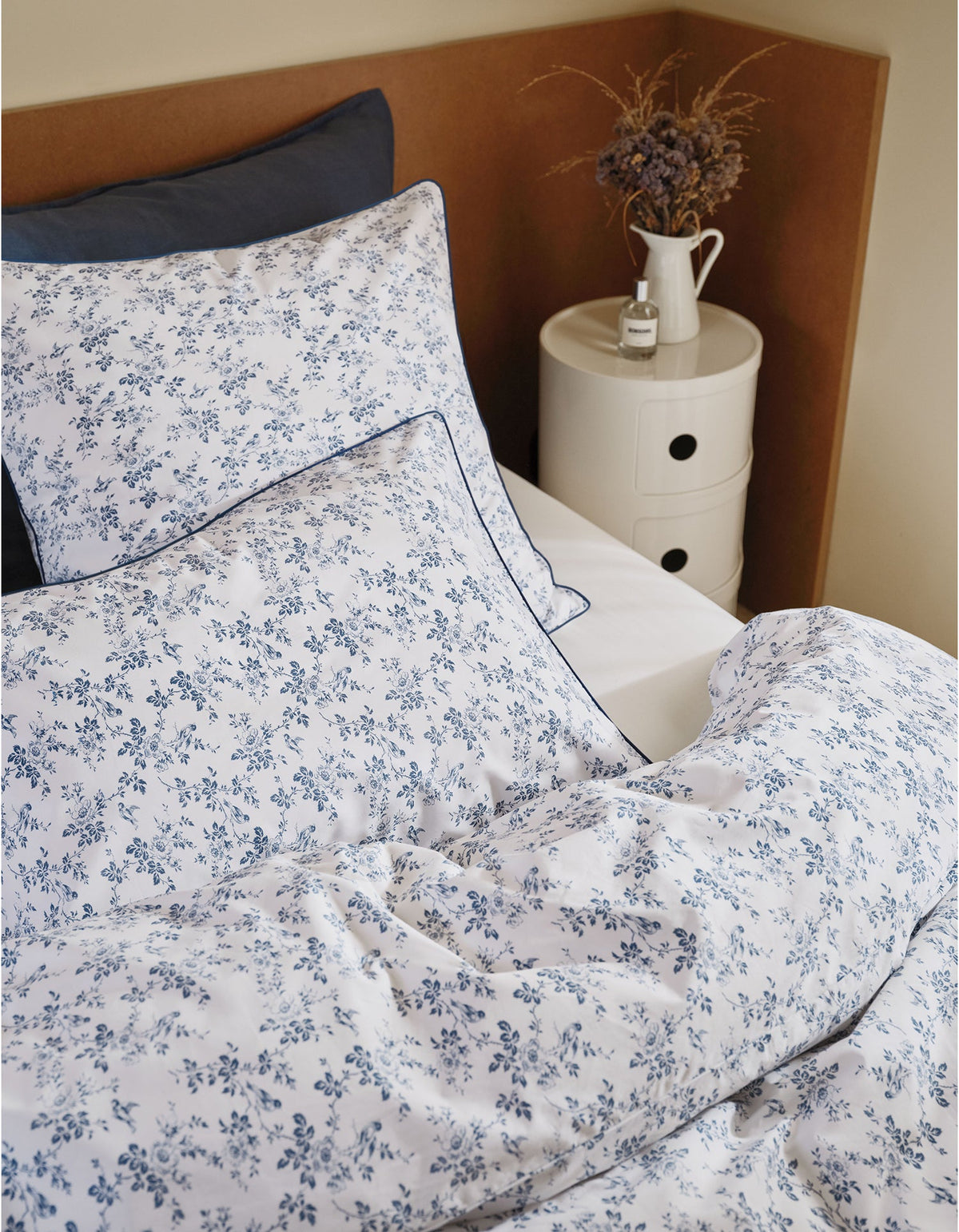 Cotton Percale Complete Bedding Set - Bonsoirs x Innocence Blue Floral