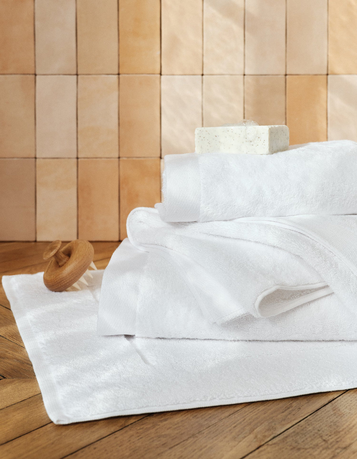 Complete 6-Piece Hotel Plush Organic Cotton Bath Towel Set - Pure White